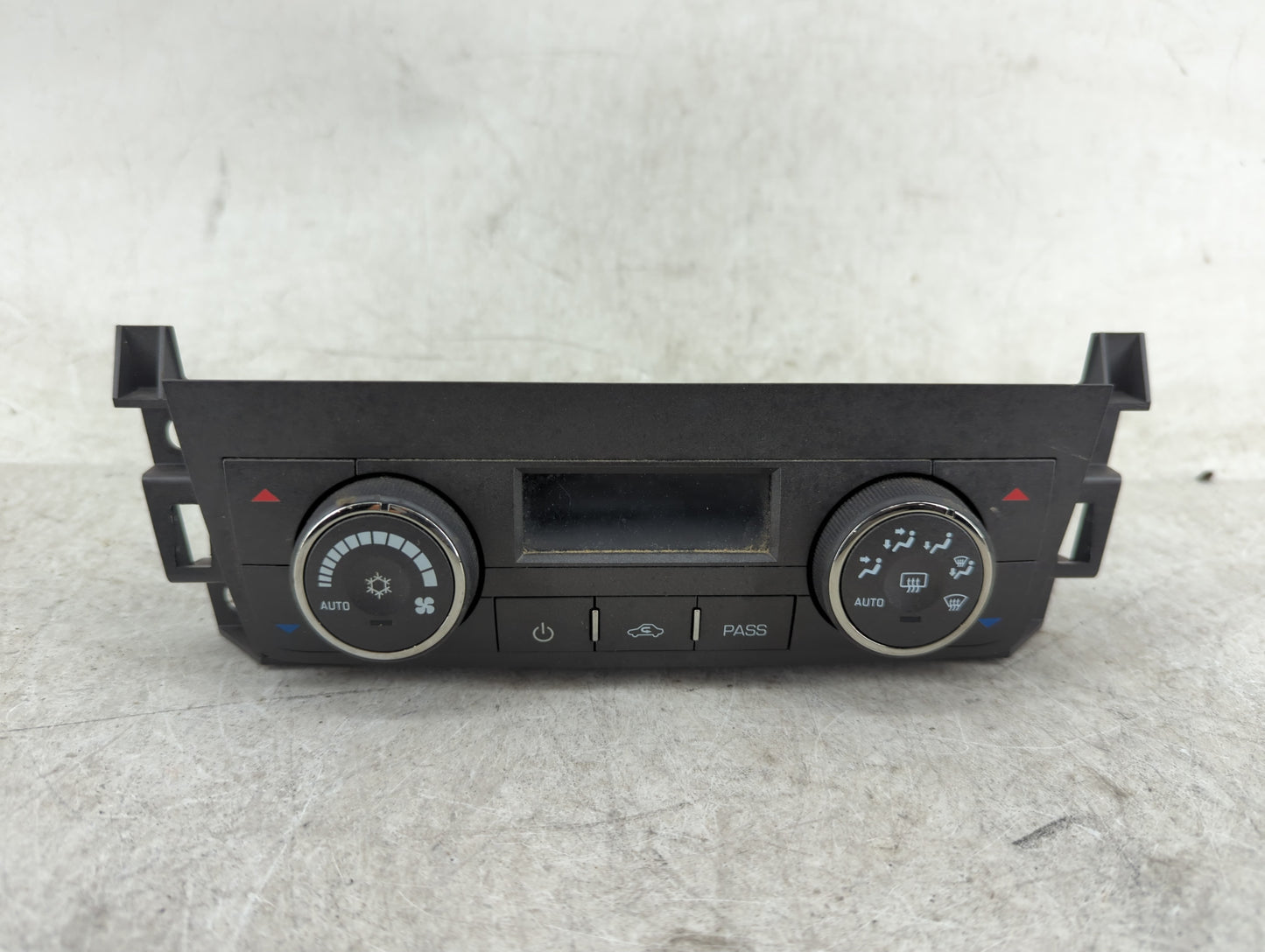 2007 Cadillac Srx Climate Control Module Temperature AC/Heater Replacement Fits OEM Used Auto Parts - Oemusedautoparts1.com