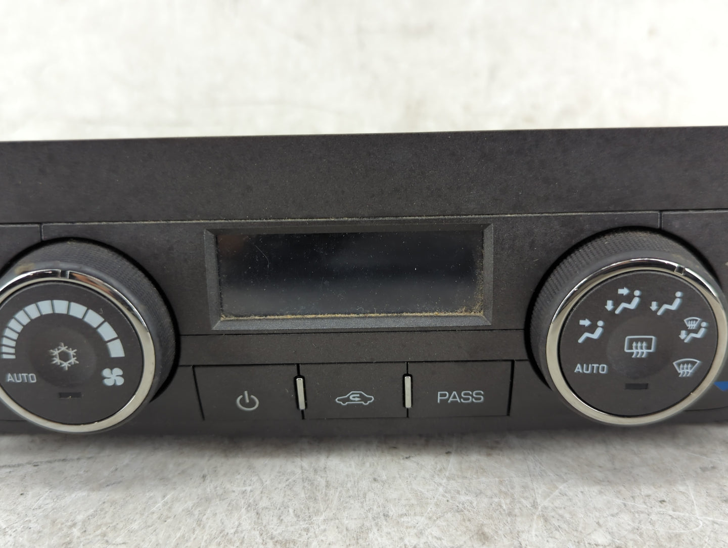 2007 Cadillac Srx Climate Control Module Temperature AC/Heater Replacement Fits OEM Used Auto Parts - Oemusedautoparts1.com