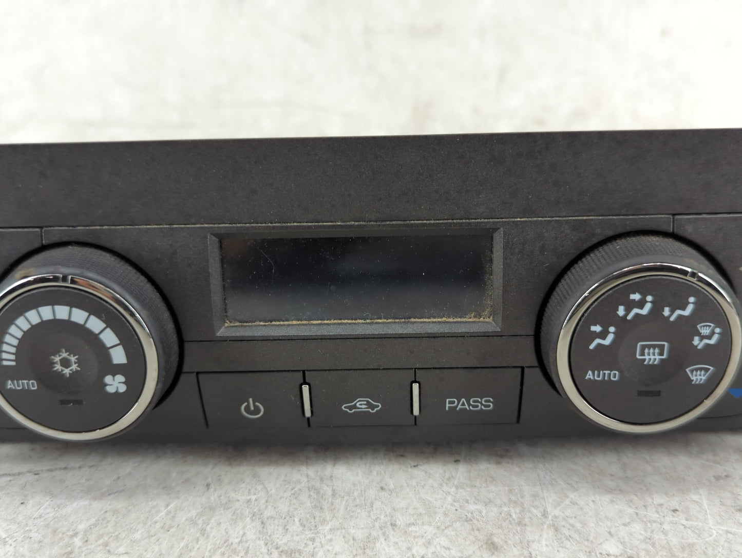 2007 Cadillac Srx Climate Control Module Temperature AC/Heater Replacement Fits OEM Used Auto Parts - Oemusedautoparts1.com