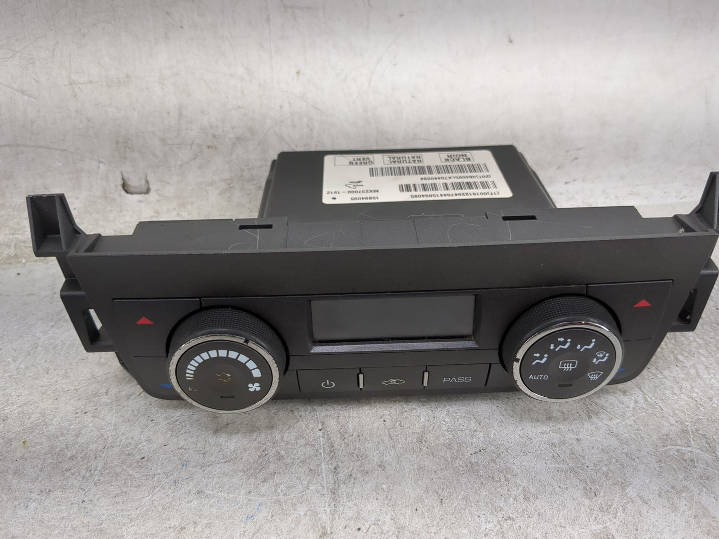 2007 Cadillac Srx Climate Control Module Temperature AC/Heater Replacement P/N:15894095 Fits OEM Used Auto Parts - Oemusedau