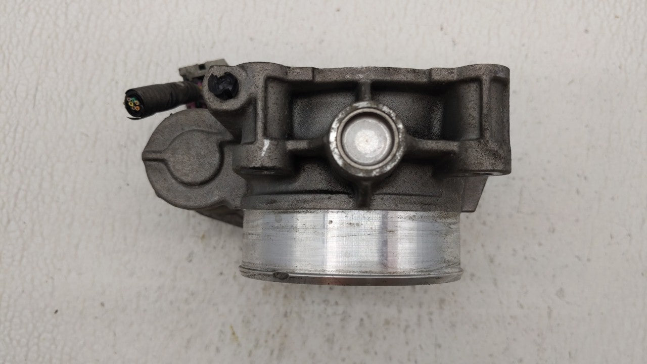2007-2011 Cadillac Srx Throttle Body P/N:3140 AA 994AA 4417 C Fits Fits 2007 2008 2009 2010 2011 2012 OEM Used Auto Parts - 