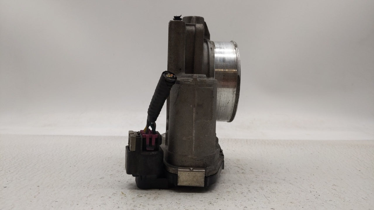 2007-2011 Cadillac Srx Throttle Body P/N:3140 AA 994AA 4417 C Fits Fits 2007 2008 2009 2010 2011 2012 OEM Used Auto Parts - 
