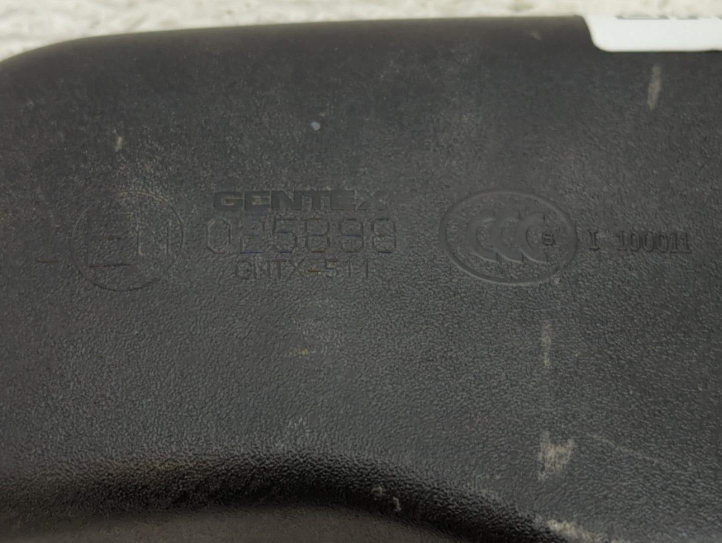 2004-2009 Cadillac Srx Interior Rear View Mirror Replacement OEM P/N:15850531 E11015322 Fits OEM Used Auto Parts - Oemusedau