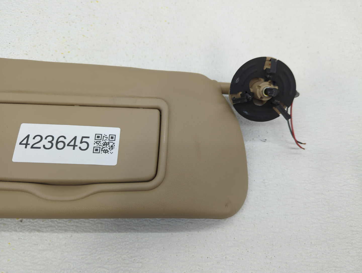 2007-2009 Cadillac Srx Sun Visor Shade Replacement Passenger Right Mirror Fits Fits 2007 2008 2009 OEM Used Auto Parts - Oem