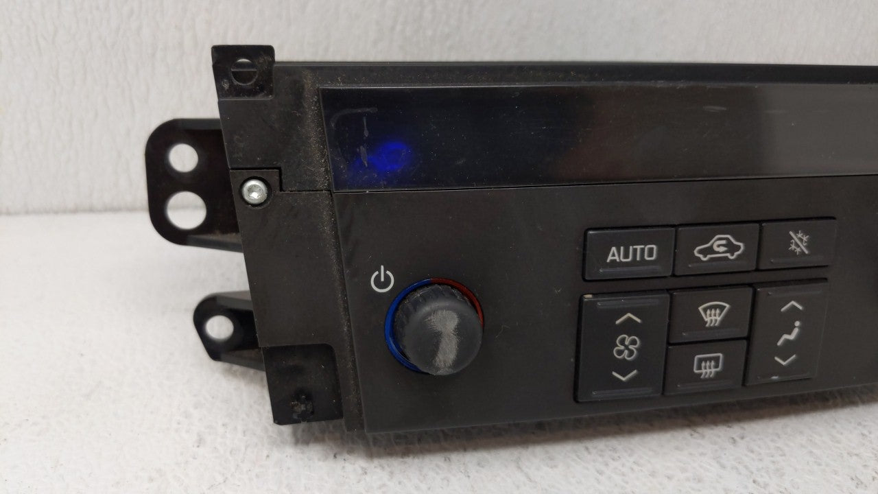 2007 Cadillac Sts Climate Control Module Temperature AC/Heater Replacement P/N:15916378 Fits OEM Used Auto Parts - Oemusedau