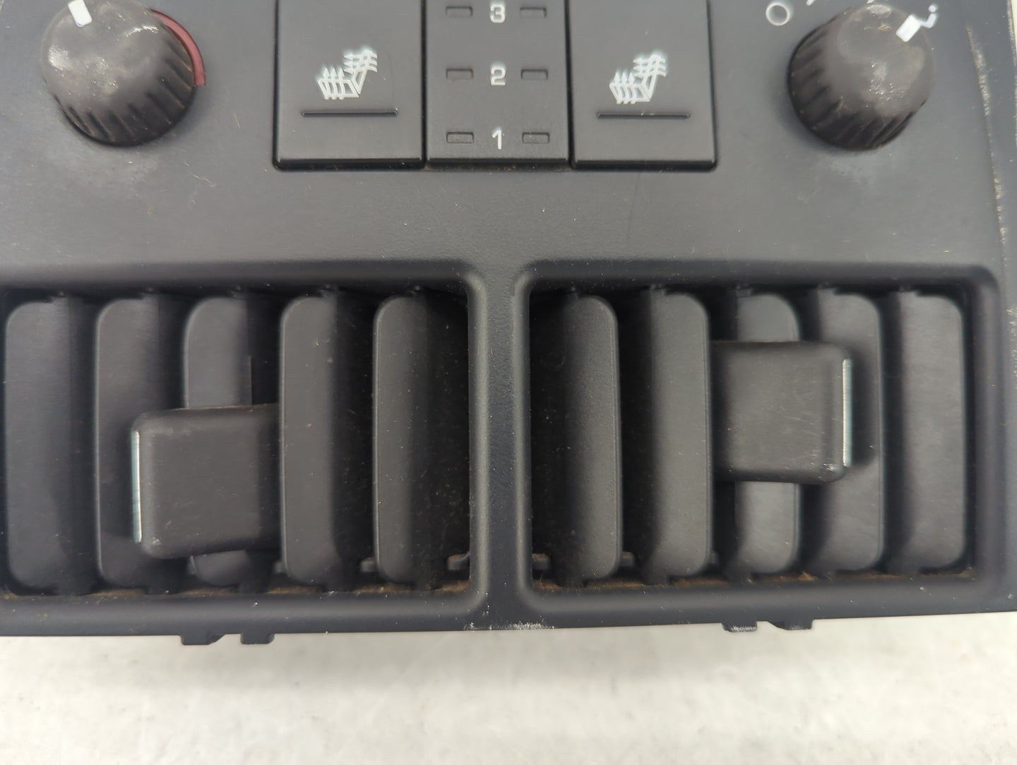 2005-2011 Cadillac Sts Climate Control Module Temperature AC/Heater Replacement P/N:AA146570-2890 25741416 Fits OEM Used Aut