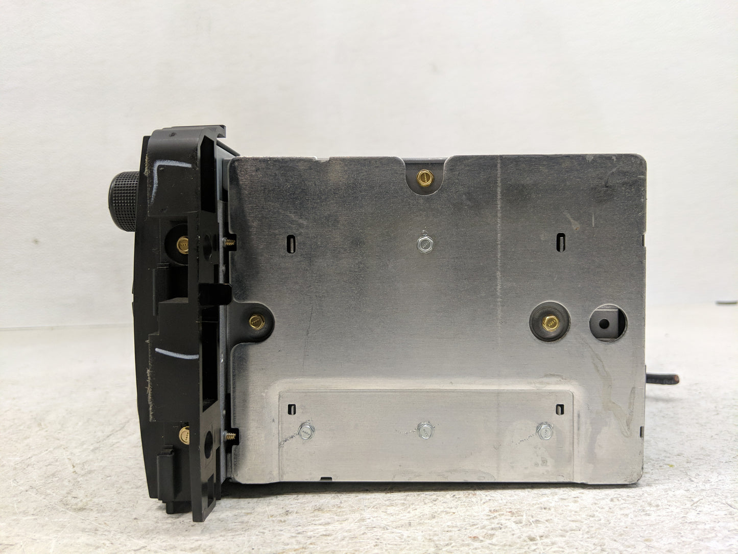 2007 Chevrolet Avalanche 1500 Radio AM FM Cd Player Receiver Replacement P/N:25799568 15909952 Fits Fits 2008 2009 2010 OEM 