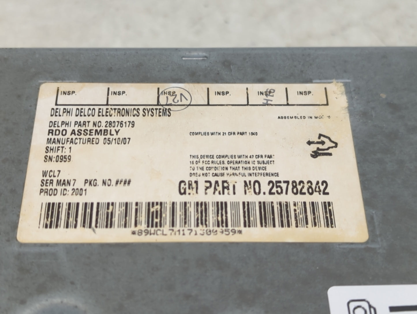 2007 Chevrolet Avalanche 1500 Radio AM FM Cd Player Receiver Replacement P/N:25782842 Fits Fits 2008 2009 2010 OEM Used Auto