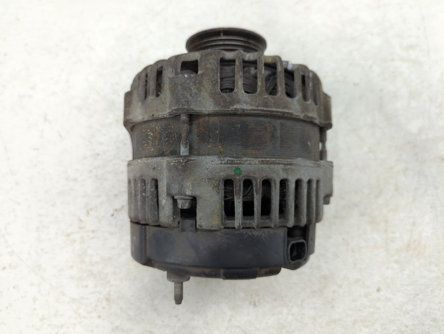 2007 Chevrolet Avalanche 1500 Alternator Replacement Generator Charging Assembly Engine OEM Fits OEM Used Auto Parts - Oemus