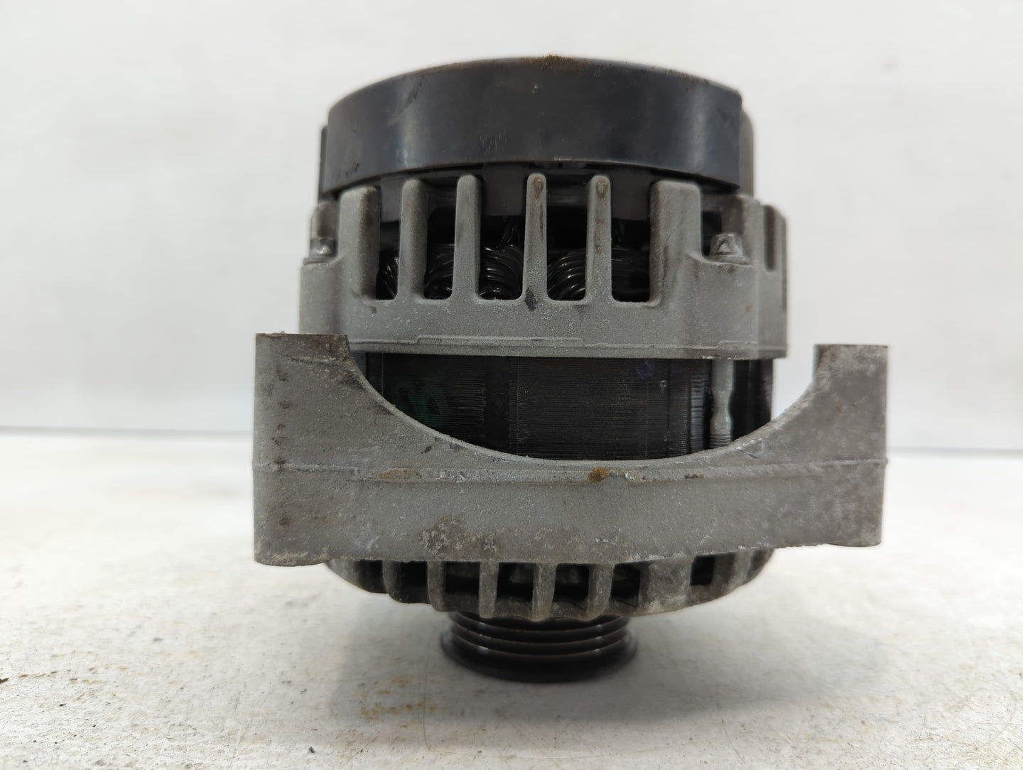 2007 Chevrolet Avalanche 1500 Alternator Replacement Generator Charging Assembly Engine OEM Fits OEM Used Auto Parts - Oemus