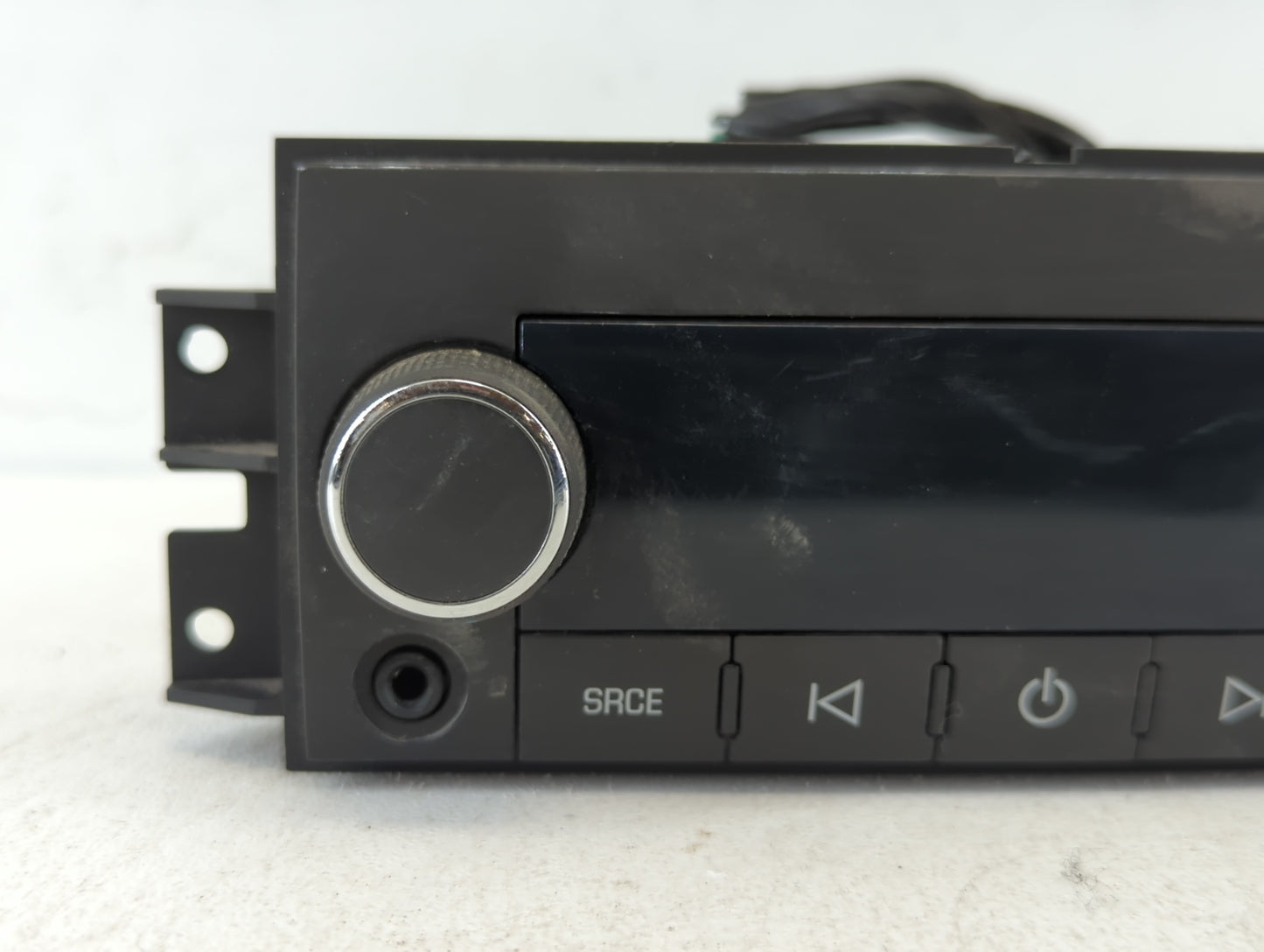 Chevrolet Avalanche 1500 Am Fm Cd Player Radio Receiver - Oemusedautoparts1.com