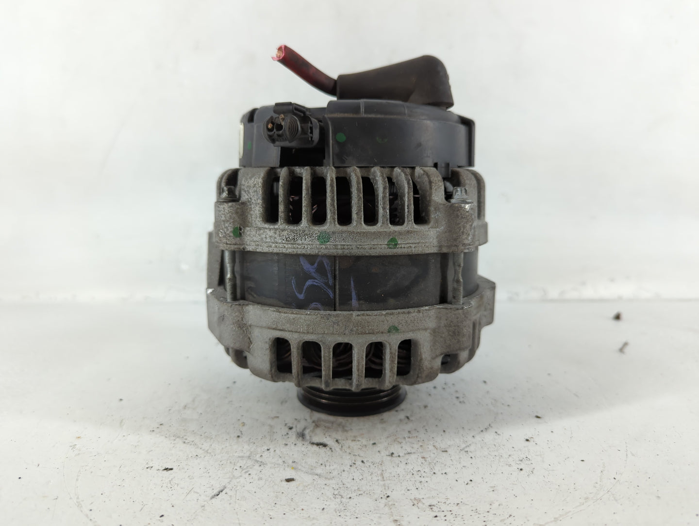 2007 Chevrolet Avalanche 1500 Alternator Replacement Generator Charging Assembly Engine OEM P/N:81 11 230 01 Fits OEM Used A