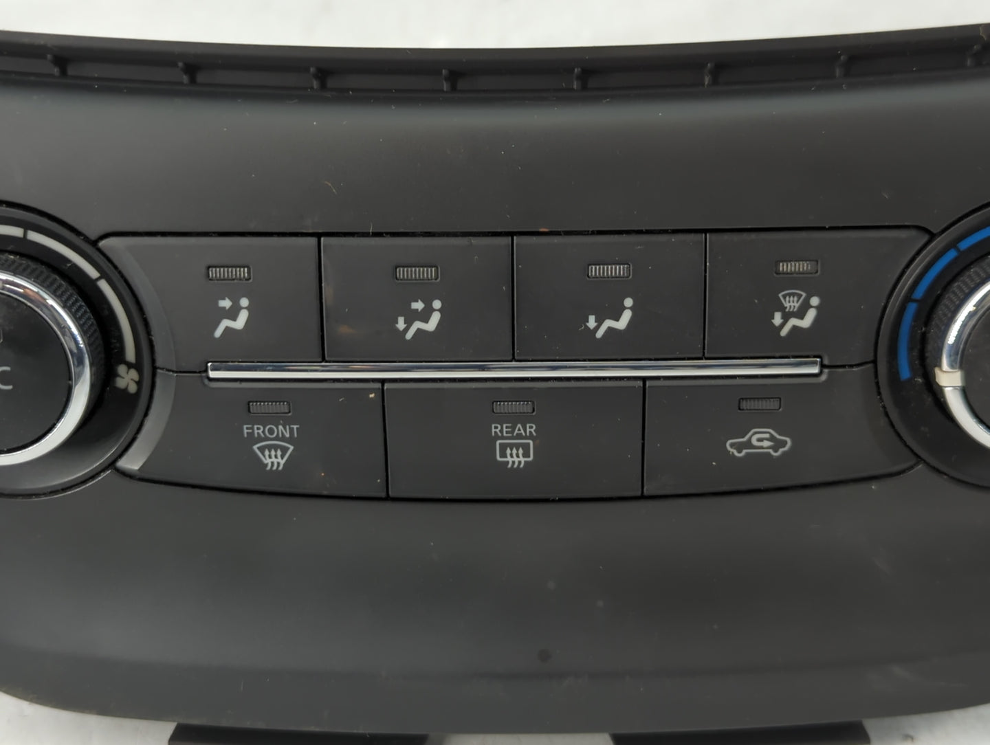 2007 Chevrolet Avalanche 1500 Climate Control Module Temperature AC/Heater Replacement P/N:275004AT2A Fits Fits 2008 2009 OE