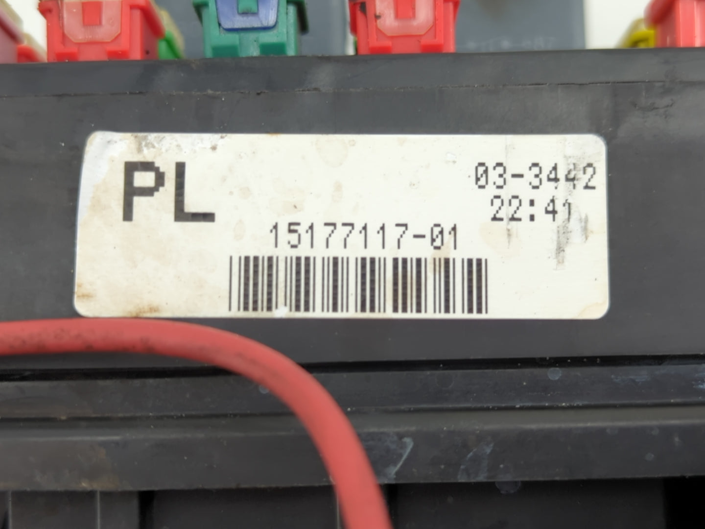 2007 Chevrolet Chevy Fusebox Fuse Box Panel Relay Module P/N:15177117-01 Fits OEM Used Auto Parts - Oemusedautoparts1.com