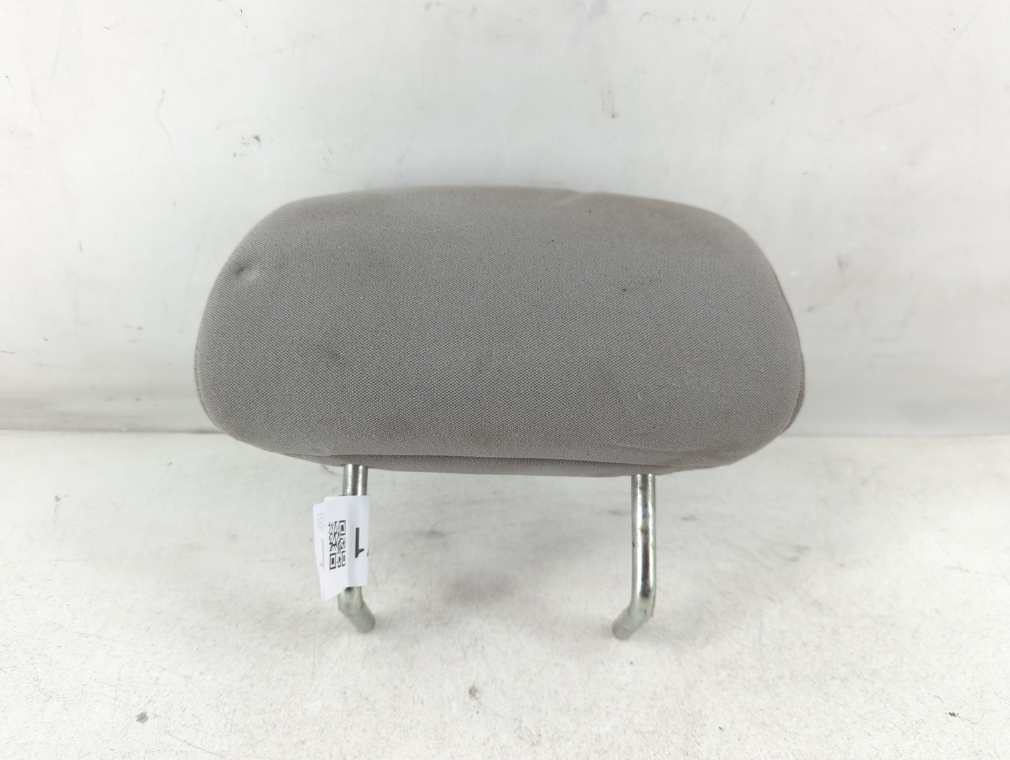 2006-2010 Chevrolet Cobalt Headrest Head Rest Front Driver Passenger Seat Fits Fits 2006 2007 2008 2009 2010 OEM Used Auto P