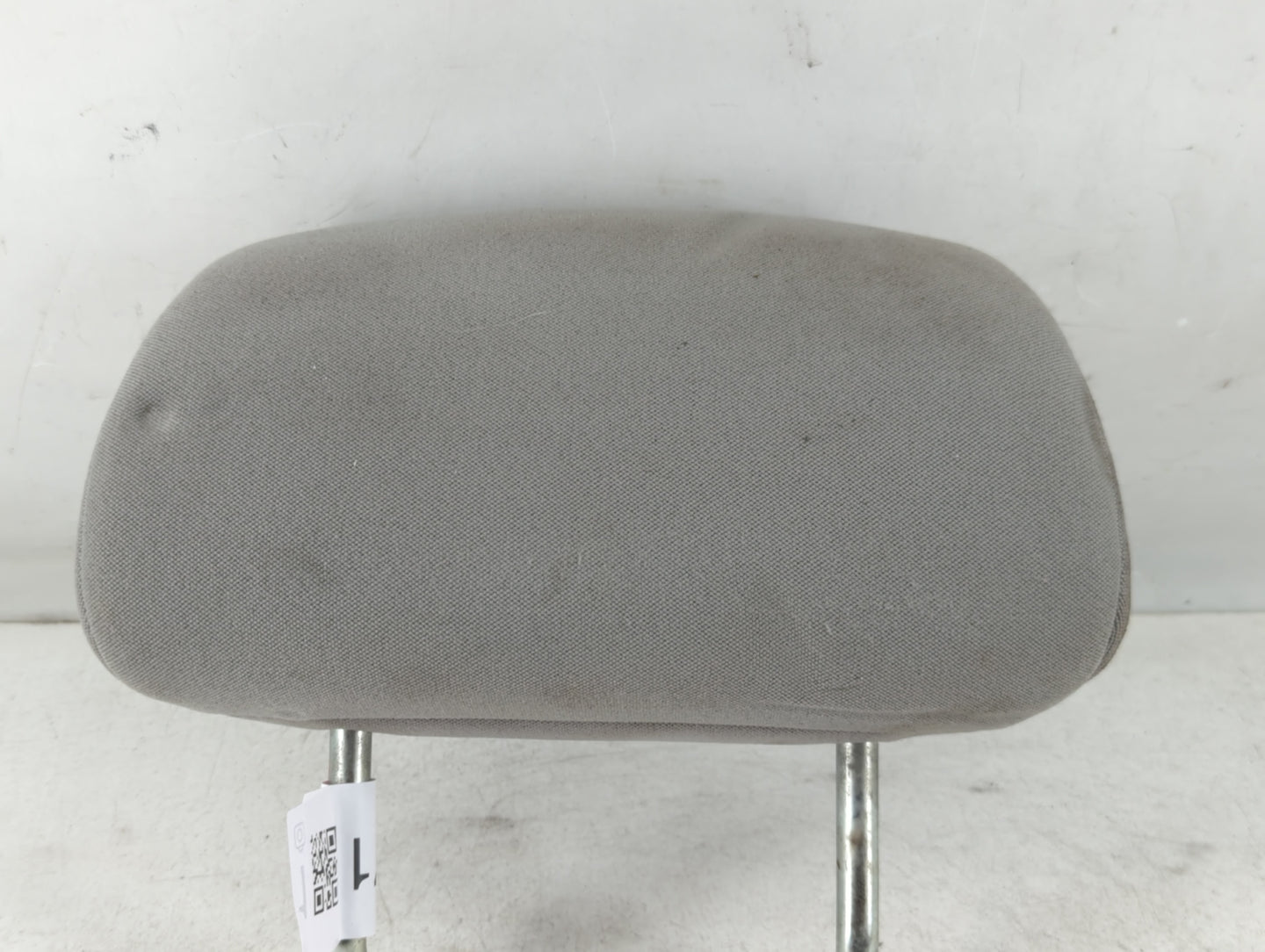 2006-2010 Chevrolet Cobalt Headrest Head Rest Front Driver Passenger Seat Fits Fits 2006 2007 2008 2009 2010 OEM Used Auto P