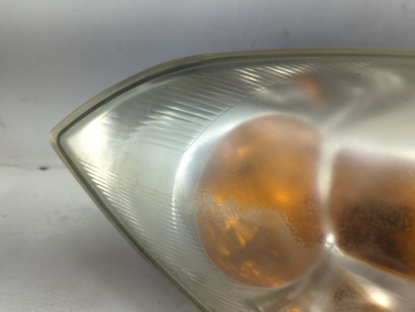 2005-2008 Chevrolet Cobalt Passenger Right Oem Head Light Headlight Lamp - Oemusedautoparts1.com