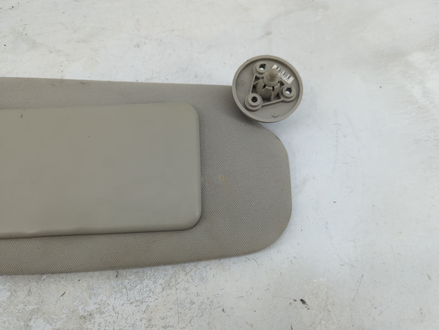 2005-2010 Chevrolet Cobalt Sun Visor Shade Replacement Passenger Right Mirror Fits Fits 2005 2006 2007 2008 2009 2010 OEM Us