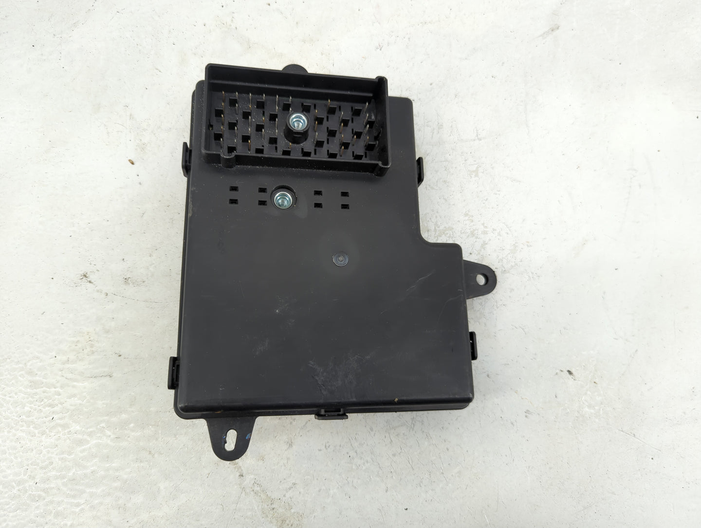2007-2007 Chevrolet Cobalt Body Control Module Bcm Inner Cabin Fuse Box - Oemusedautoparts1.com