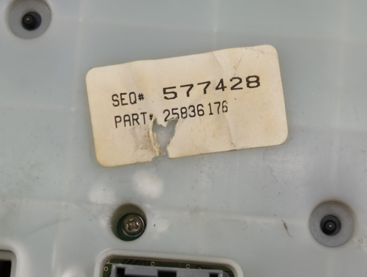 2007 Chevrolet Cobalt Instrument Cluster Speedometer Gauges P/N:25836176 Miles:180K Fits OEM Used Auto Parts - Oemusedautopa