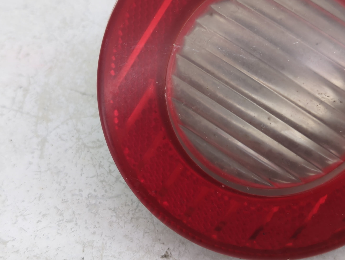 2005-2010 Chevrolet Cobalt Driver Left Side Deck Lid Mounted Tail Light 1169251 - Oemusedautoparts1.com
