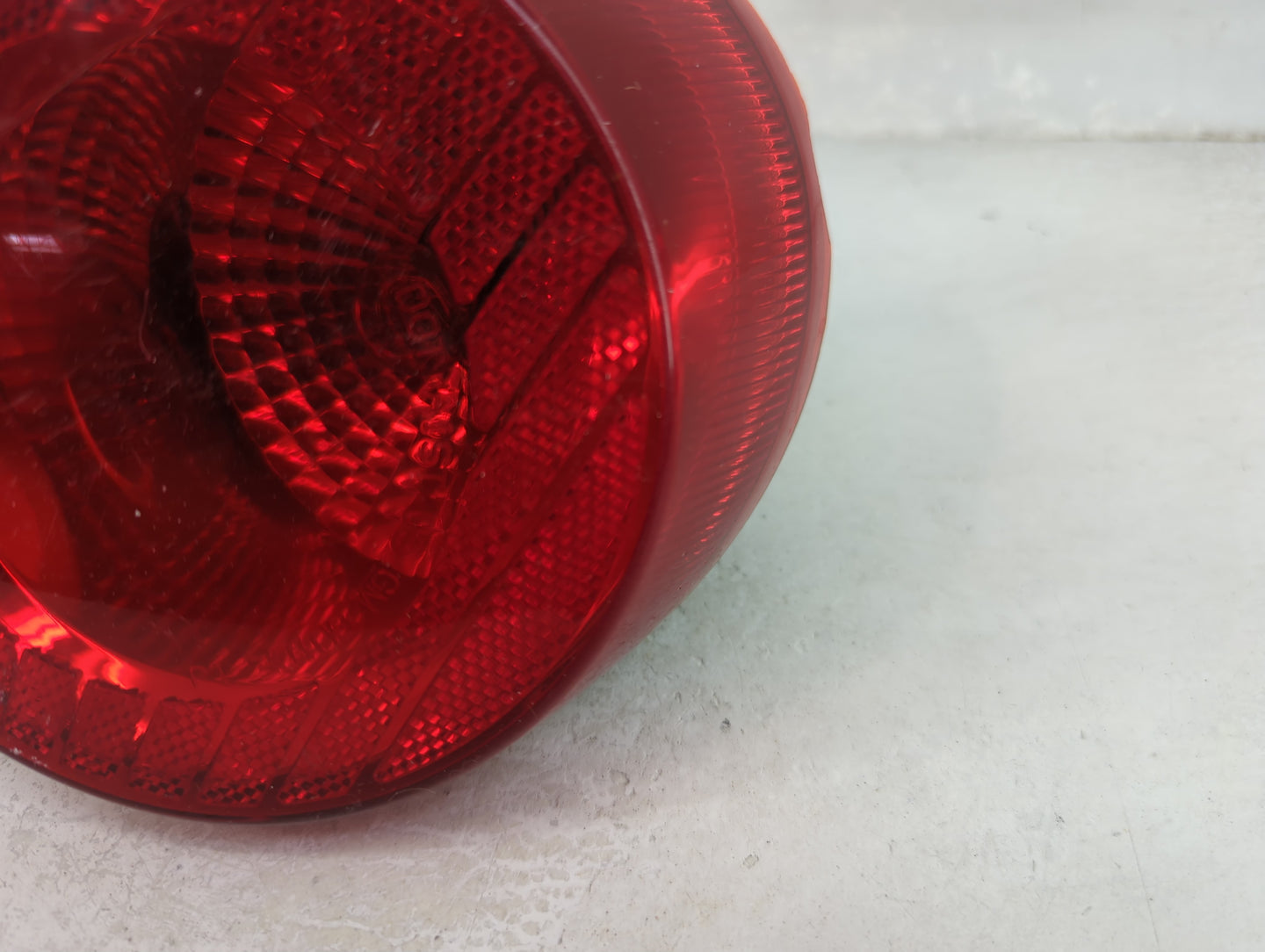 2005-2010 Chevrolet Cobalt Tail Light Assembly Driver Left OEM Fits Fits 2005 2006 2007 2008 2009 2010 OEM Used Auto Parts -