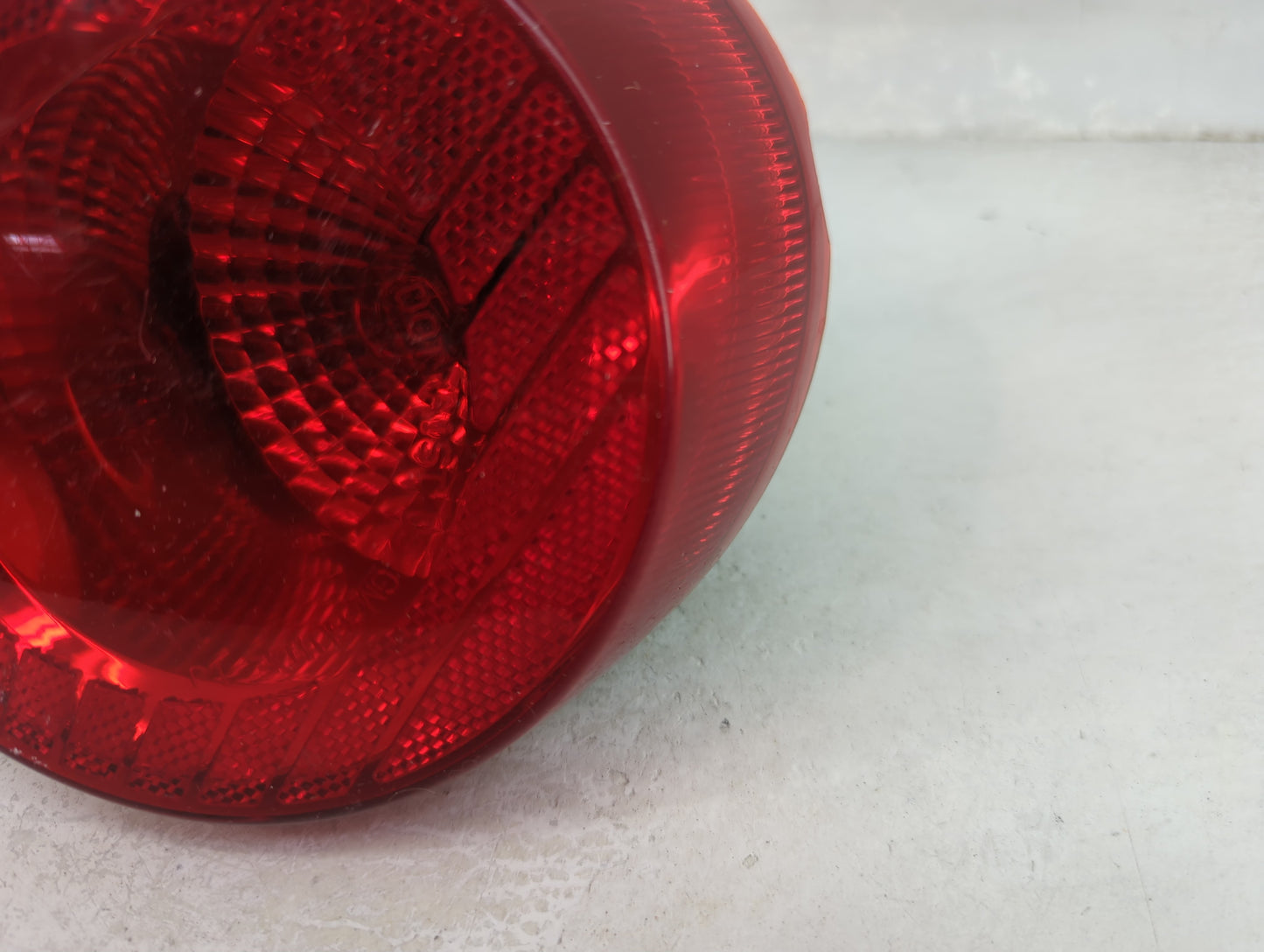 2005-2010 Chevrolet Cobalt Tail Light Assembly Driver Left OEM Fits Fits 2005 2006 2007 2008 2009 2010 OEM Used Auto Parts -