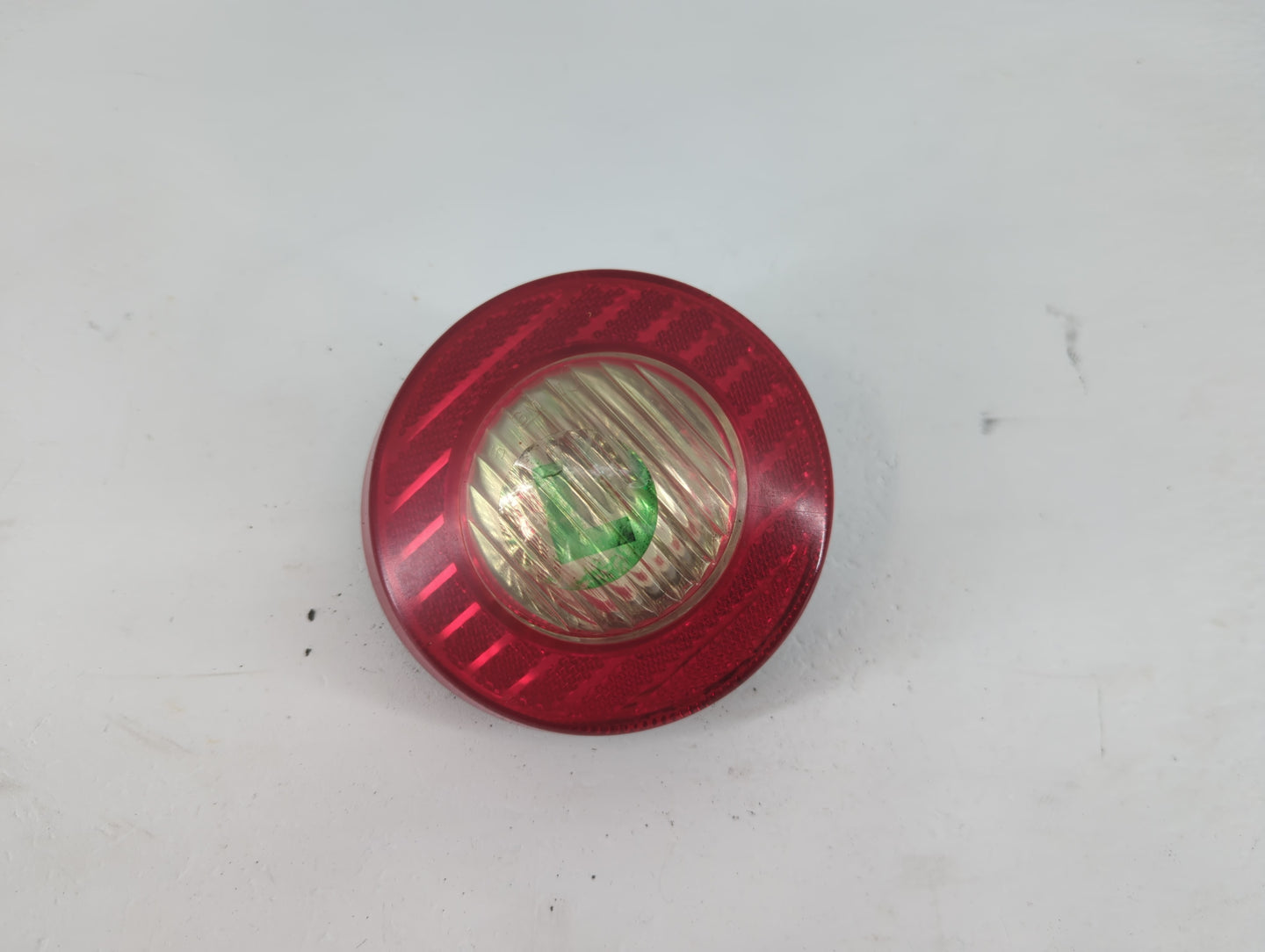 2005-2010 Chevrolet Cobalt Tail Light Assembly Driver Left OEM Fits Fits 2005 2006 2007 2008 2009 2010 OEM Used Auto Parts -