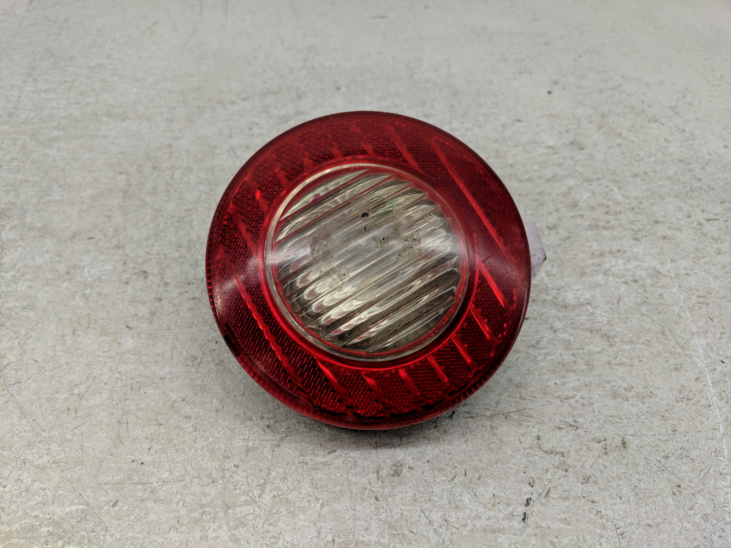 2005-2010 Chevrolet Cobalt Tail Light Assembly Driver Left OEM P/N:15874974 Fits Fits 2005 2006 2007 2008 2009 2010 OEM Used