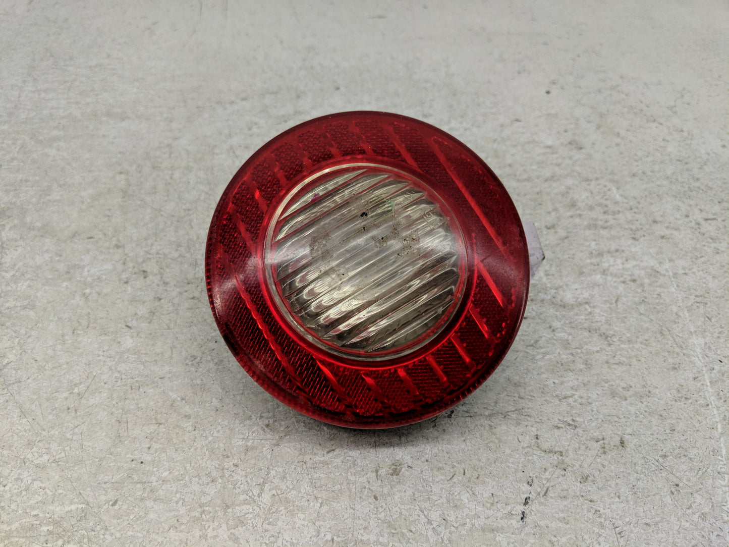 2005-2010 Chevrolet Cobalt Tail Light Assembly Driver Left OEM P/N:15874974 Fits Fits 2005 2006 2007 2008 2009 2010 OEM Used