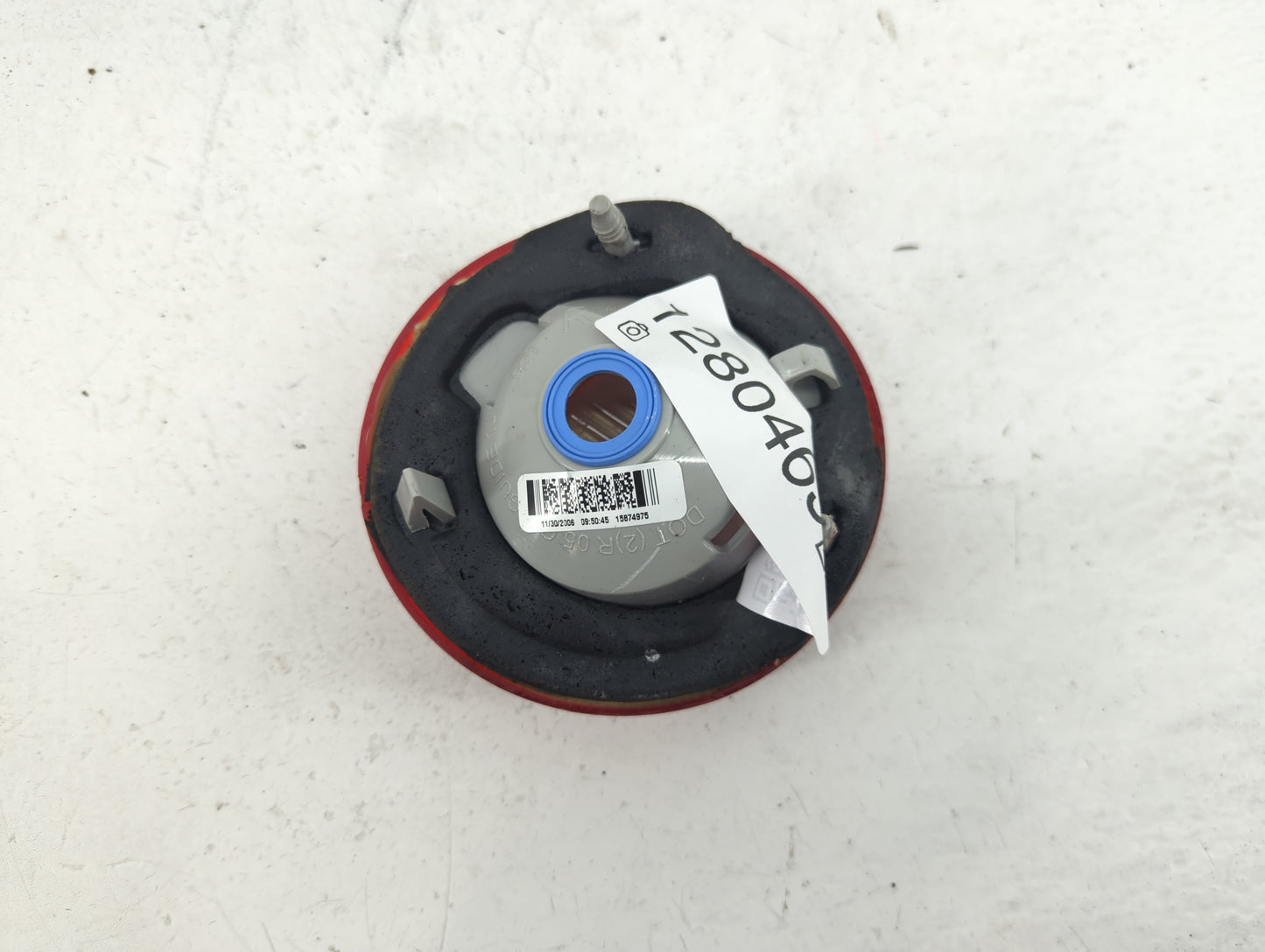 2005-2010 Chevrolet Cobalt Tail Light Assembly Passenger Right OEM P/N:15874975 Fits Fits 2005 2006 2007 2008 2009 2010 OEM 