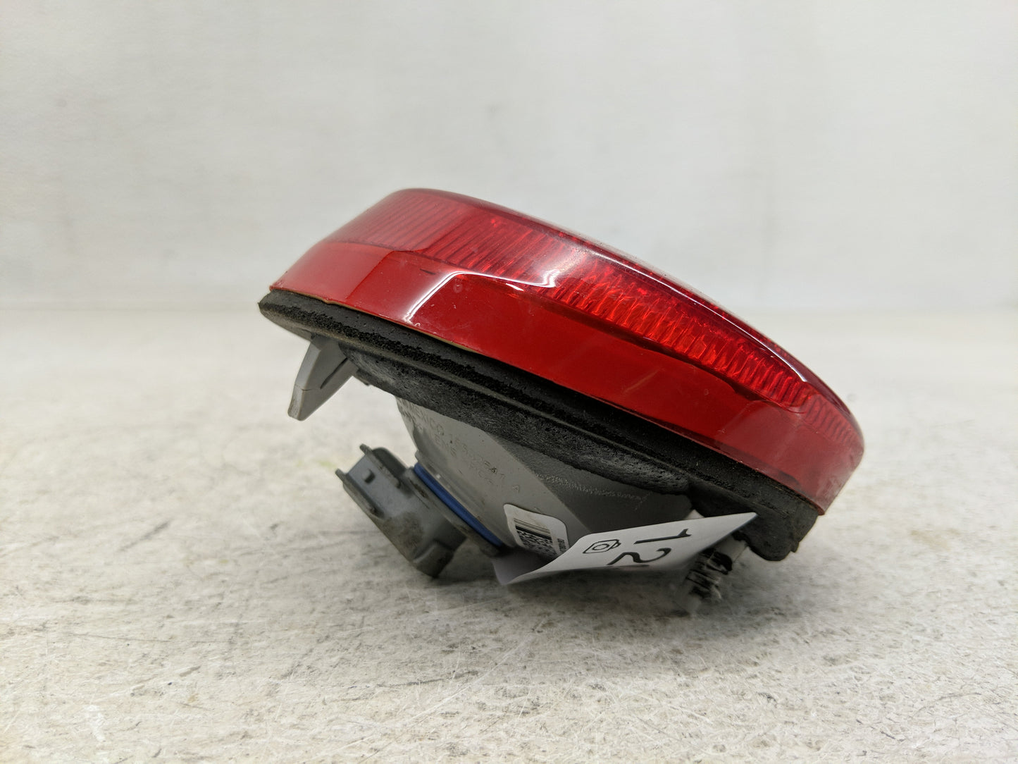 2005-2010 Chevrolet Cobalt Tail Light Assembly Driver Left OEM P/N:15874974 Fits Fits 2005 2006 2007 2008 2009 2010 OEM Used