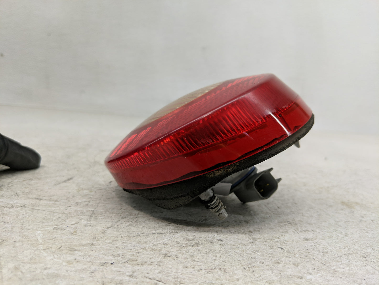 2005-2010 Chevrolet Cobalt Tail Light Assembly Driver Left OEM P/N:15874974 Fits Fits 2005 2006 2007 2008 2009 2010 OEM Used