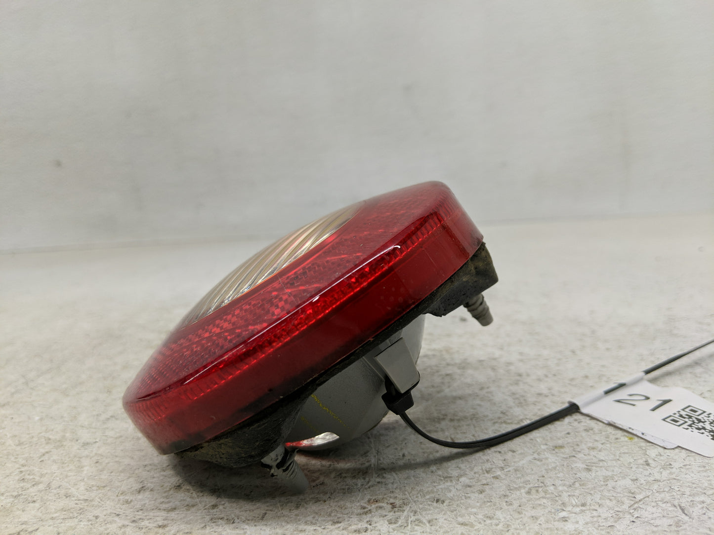 2005-2010 Chevrolet Cobalt Tail Light Assembly Driver Left OEM P/N:15874974 Fits Fits 2005 2006 2007 2008 2009 2010 OEM Used