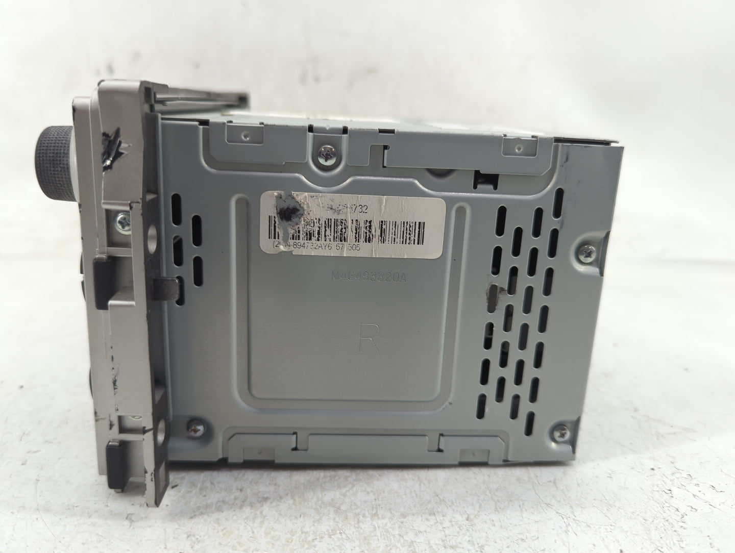 2007-2008 Chevrolet Cobalt Radio AM FM Cd Player Receiver Replacement P/N:15284732 Fits Fits 2007 2008 OEM Used Auto Parts -