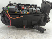 2007 Chevrolet Cobalt Fusebox Fuse Box Panel Relay Module P/N:25797235 JB723576BA0VR Fits OEM Used Auto Parts - Oemusedautop