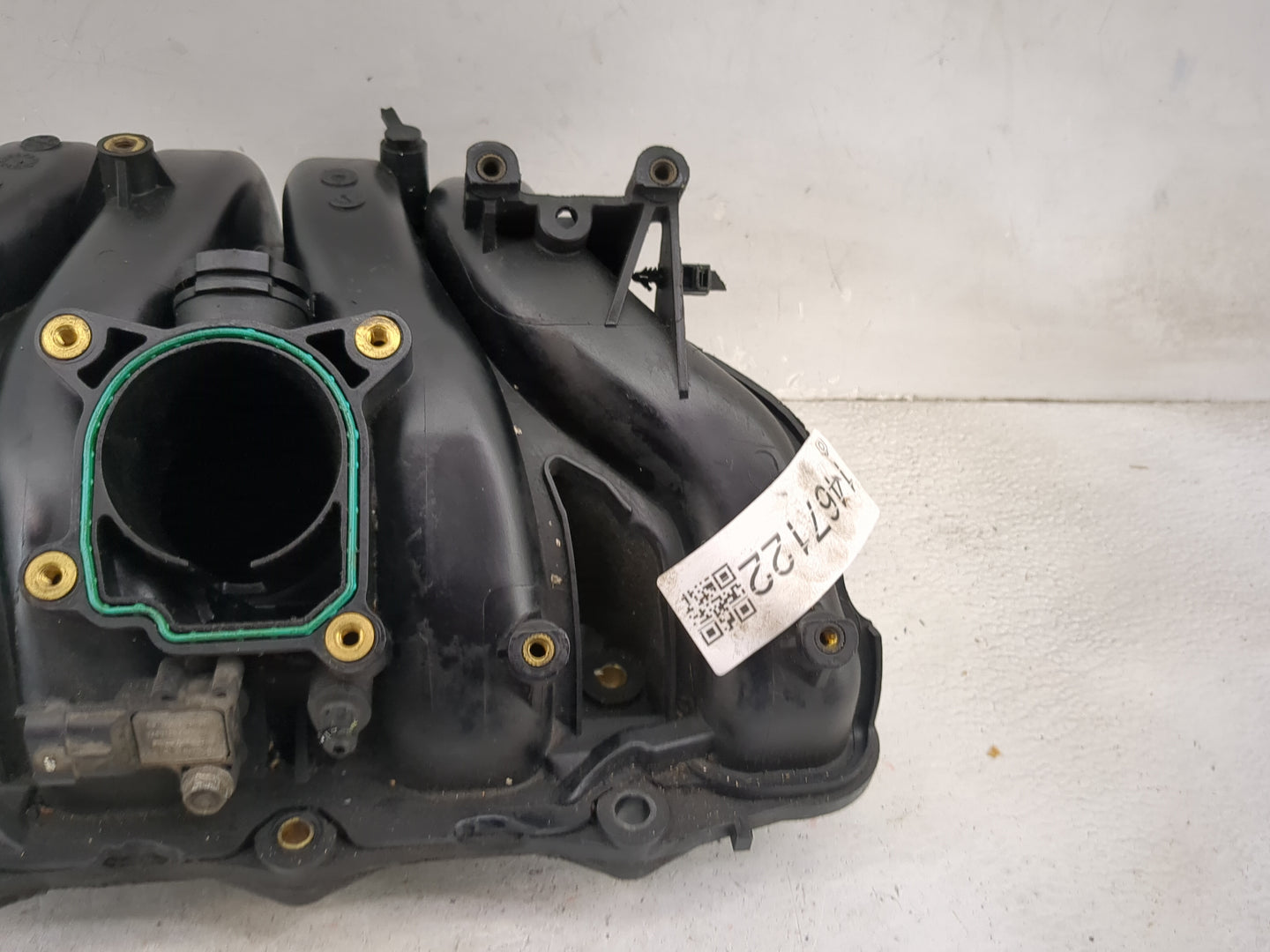 2007-2008 Chevrolet Cobalt Air Intake Manifold P/N:TL86318B1685 1020544S01 Fits Fits 2007 2008 OEM Used Auto Parts - Oemused
