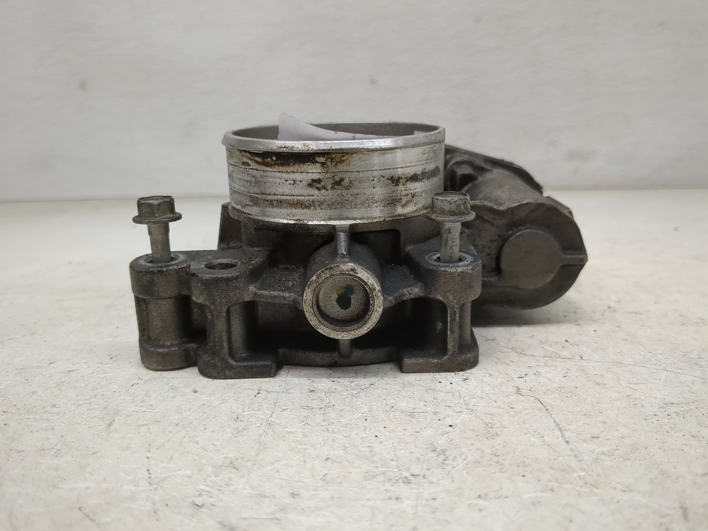 2007-2010 Chevrolet Cobalt Throttle Body P/N:96AA897B4790A Fits Fits 2007 2008 2009 2010 2011 OEM Used Auto Parts - Oemuseda