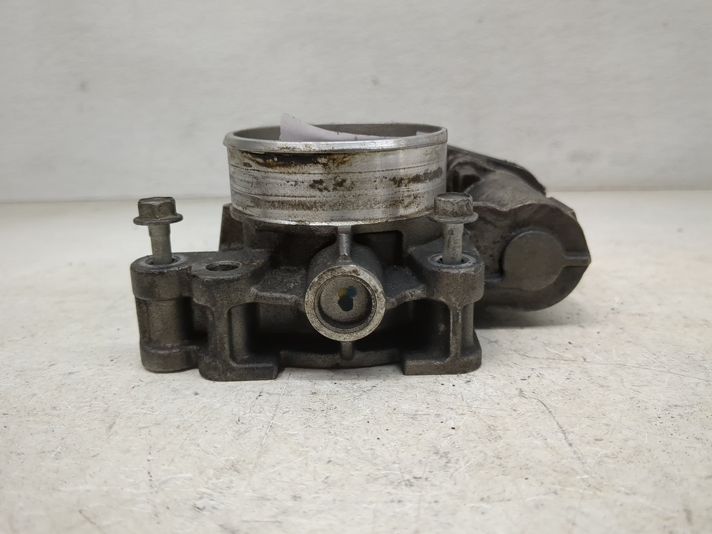 2007-2010 Chevrolet Cobalt Throttle Body P/N:96AA897B4790A Fits Fits 2007 2008 2009 2010 2011 OEM Used Auto Parts - Oemuseda
