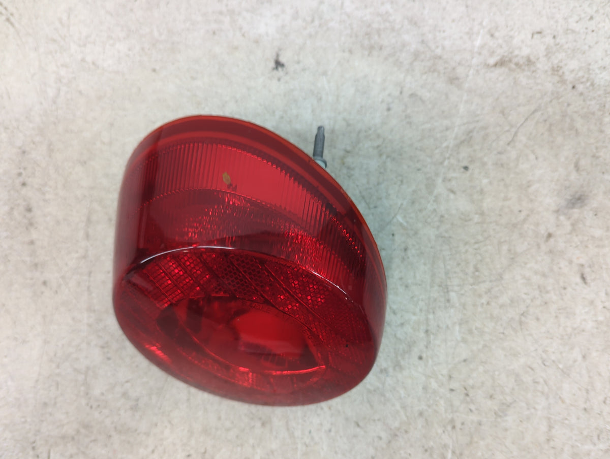 2007 Chevrolet Cobalt Tail Light Assembly Driver Left OEM P/N:GM375-B000L 30503598 Fits OEM Used Auto Parts - Oemusedautopar