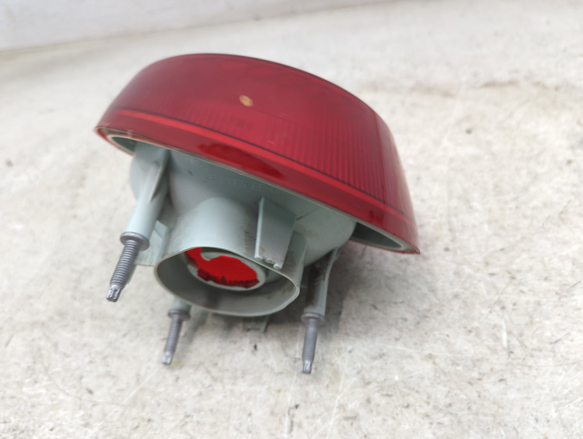 2007 Chevrolet Cobalt Tail Light Assembly Driver Left OEM P/N:GM375-B000L 30503598 Fits OEM Used Auto Parts - Oemusedautopar