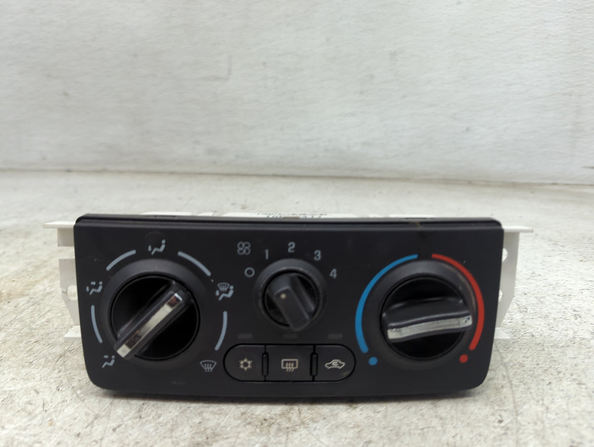 2005-2010 Chevrolet Cobalt Climate Control Module Temperature AC/Heater Replacement P/N:15890411 28043865 Fits OEM Used Auto