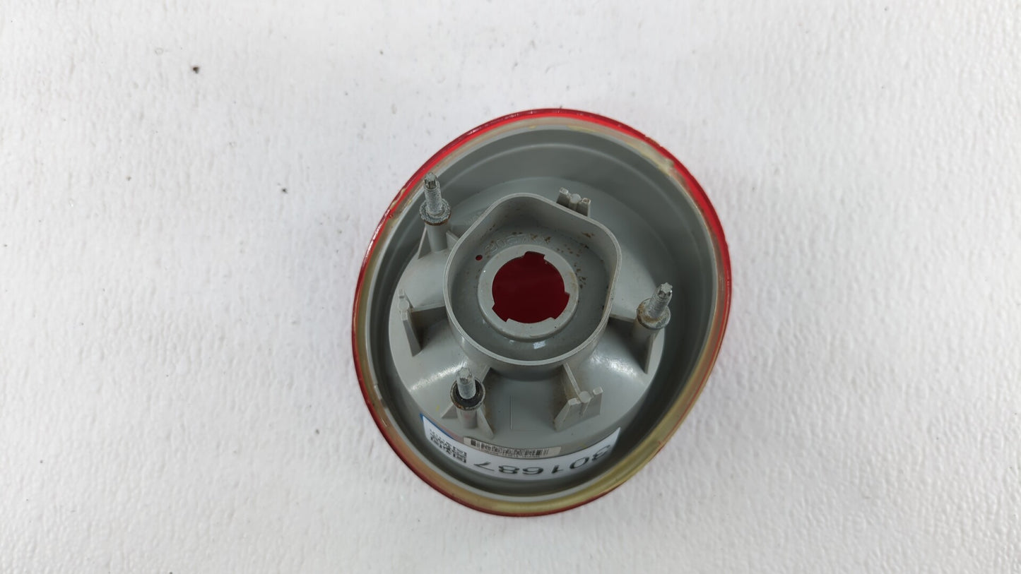 2005-2010 Chevrolet Cobalt Tail Light Assembly Driver Left OEM P/N:15797855 16532531 Fits Fits 2005 2006 2007 2008 2009 2010