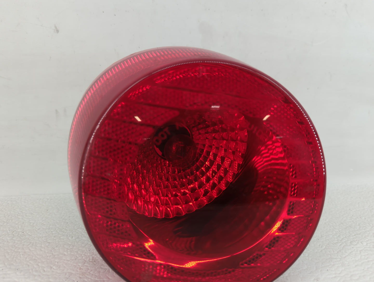 2005-2010 Chevrolet Cobalt Tail Light Assembly Driver Left OEM P/N:15797855 16532531 Fits Fits 2005 2006 2007 2008 2009 2010