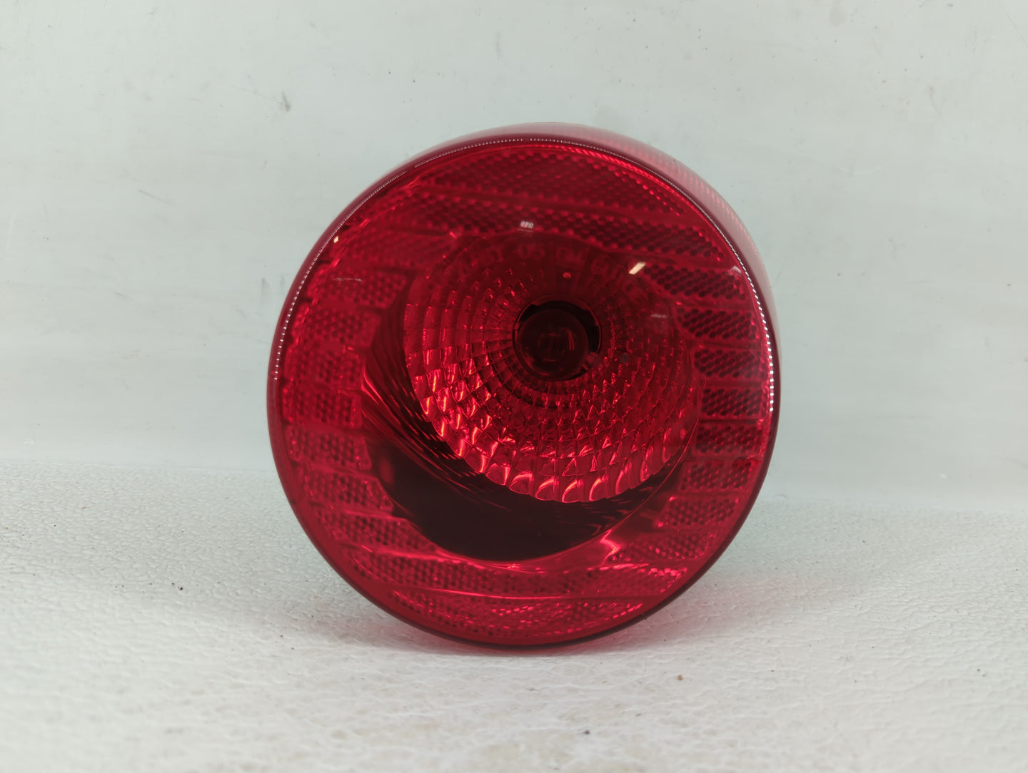 2005-2010 Chevrolet Cobalt Tail Light Assembly Passenger Right OEM P/N:16532532 15797856 Fits Fits 2005 2006 2007 2008 2009 