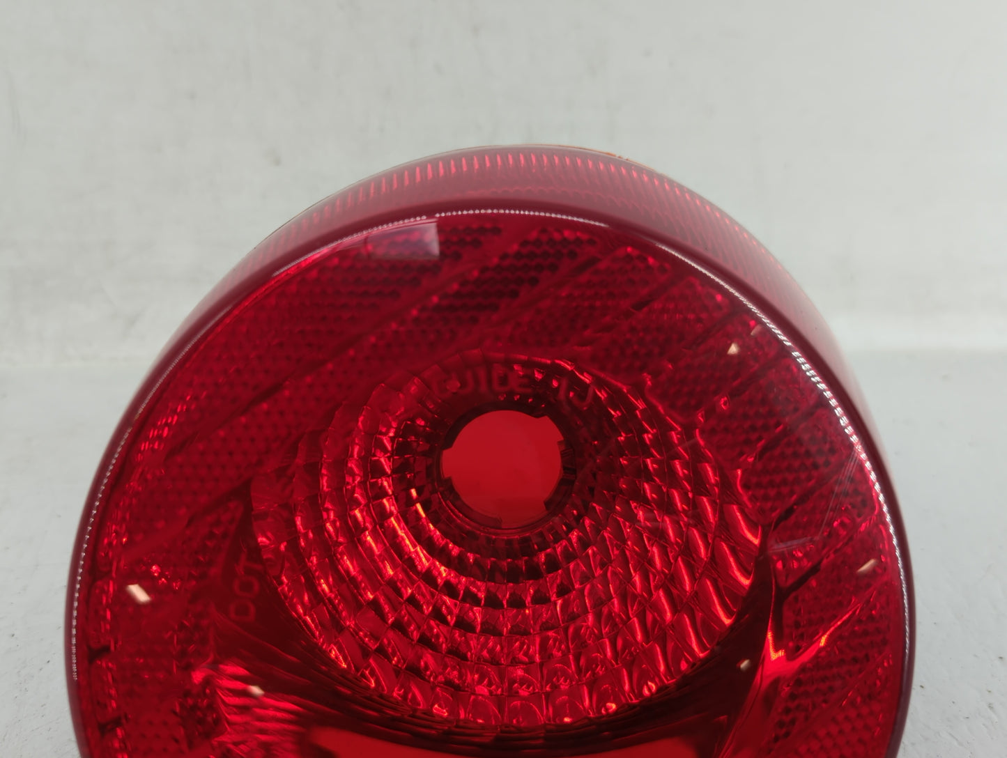 2005-2010 Chevrolet Cobalt Tail Light Assembly Passenger Right OEM P/N:16532532 15797856 Fits Fits 2005 2006 2007 2008 2009 