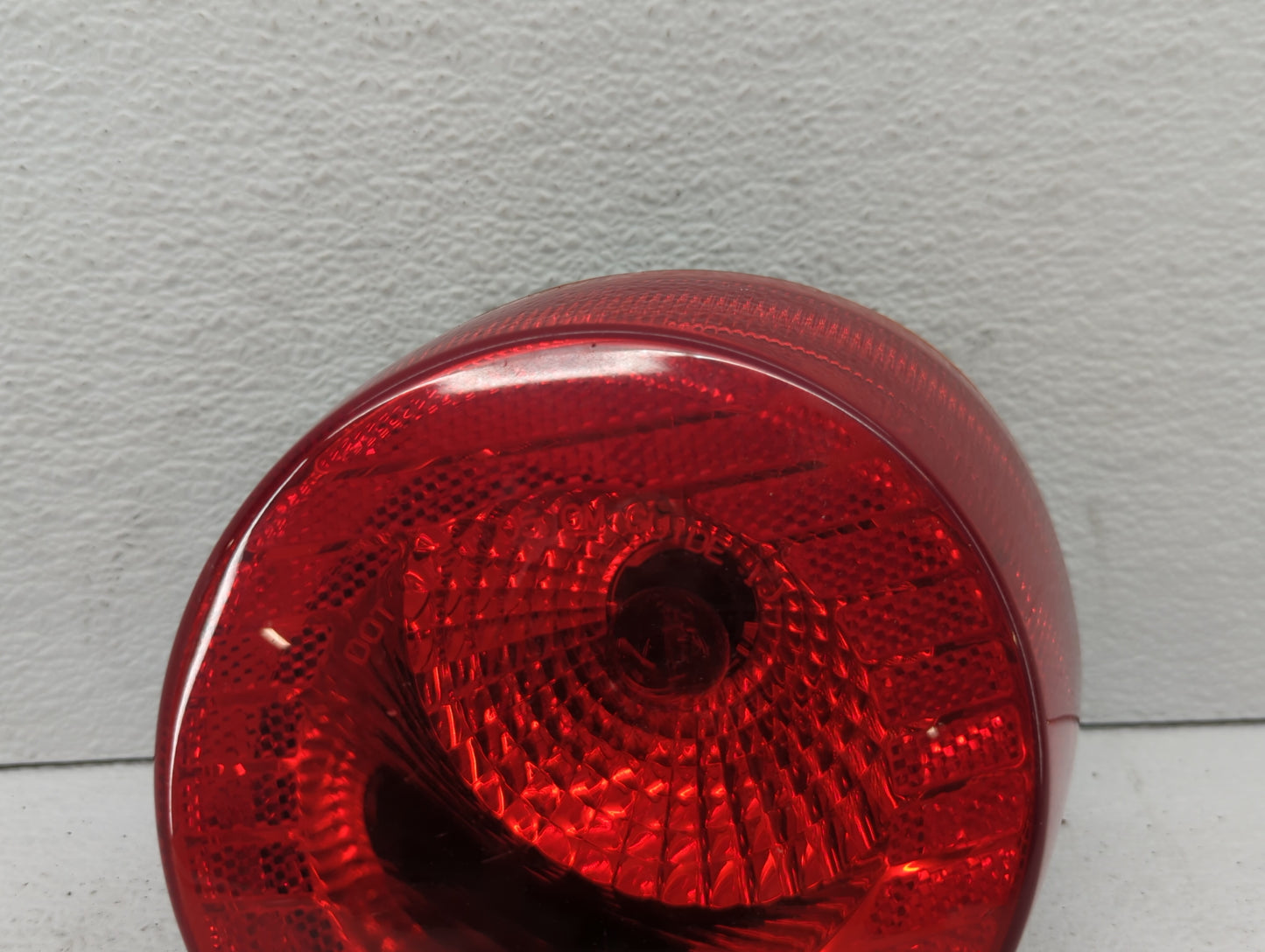 2005-2010 Chevrolet Cobalt Tail Light Assembly Passenger Right OEM P/N:16532532 15797856 Fits Fits 2005 2006 2007 2008 2009 