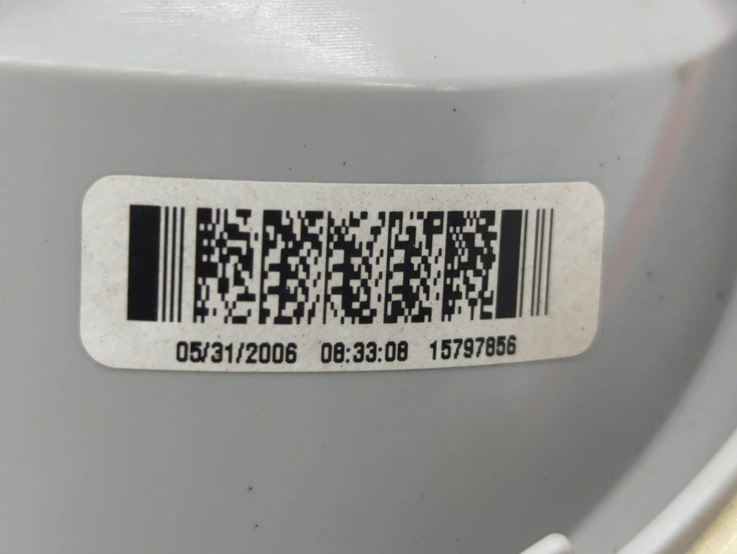 2005-2010 Chevrolet Cobalt Tail Light Assembly Passenger Right OEM P/N:16532532 15797856 Fits Fits 2005 2006 2007 2008 2009 