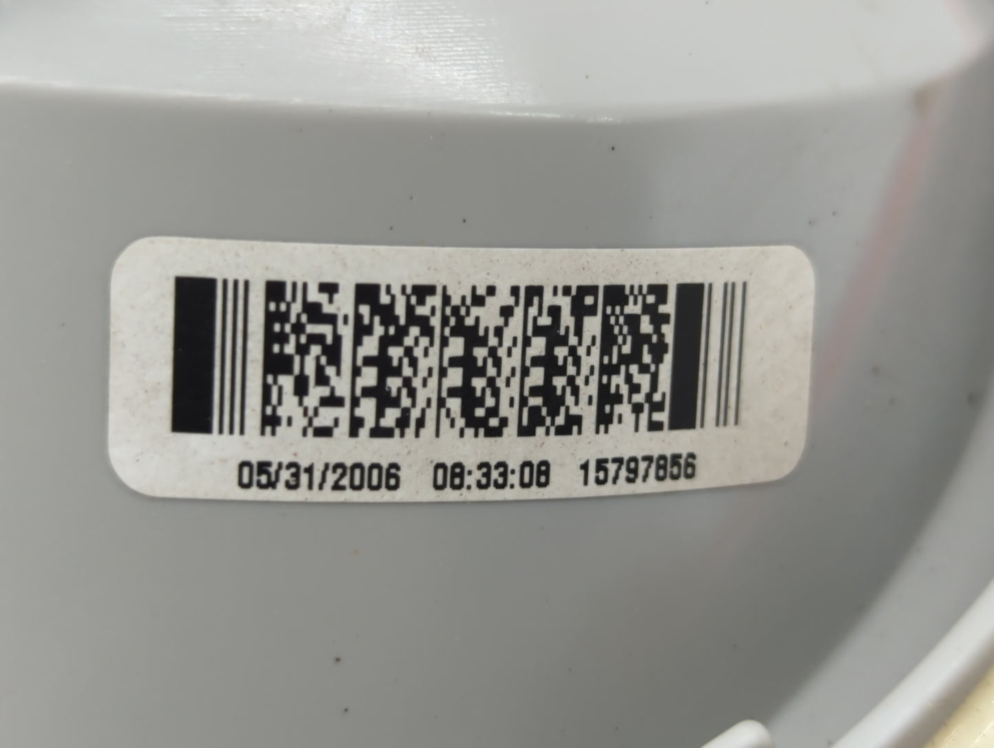 2005-2010 Chevrolet Cobalt Tail Light Assembly Passenger Right OEM P/N:16532532 15797856 Fits Fits 2005 2006 2007 2008 2009 