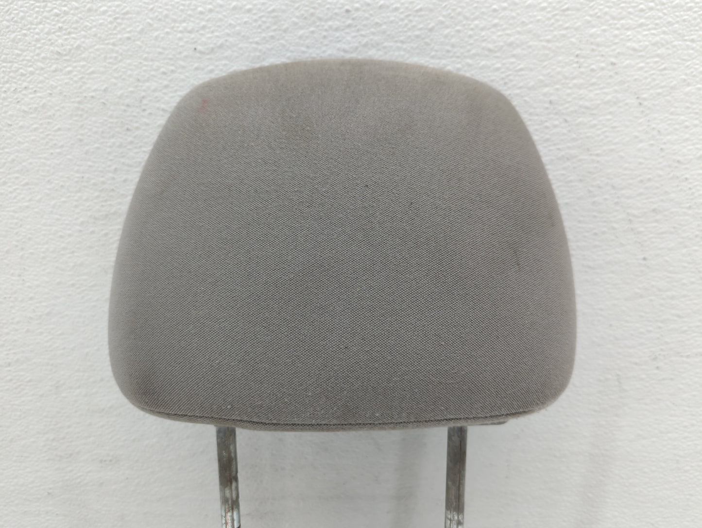 2006-2009 Chevrolet Cobalt Headrest Head Rest Front Driver Passenger Seat - Oemusedautoparts1.com